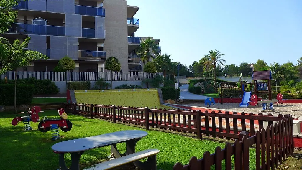 Uhc Paradise Village Family Complex Salou Apartment