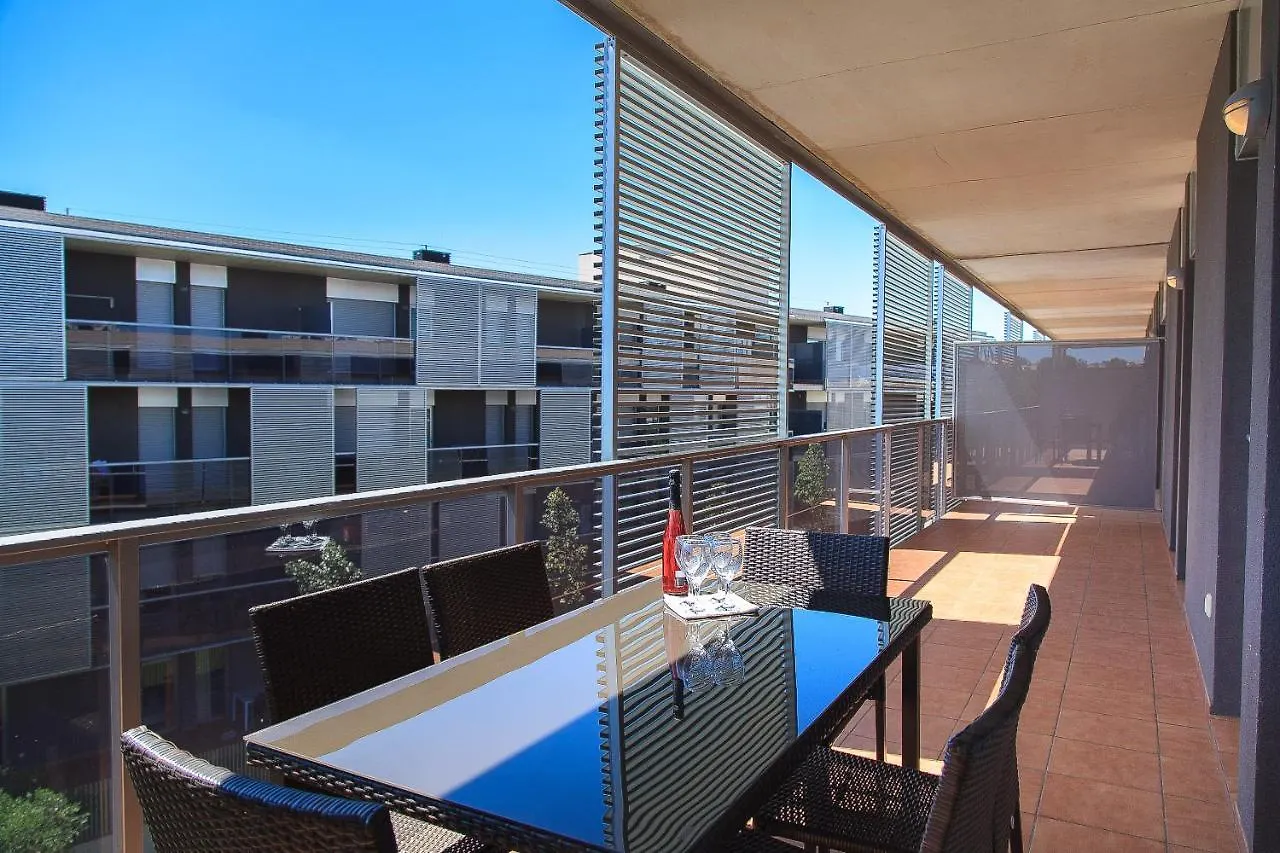 Uhc Paradise Village Family Complex Salou