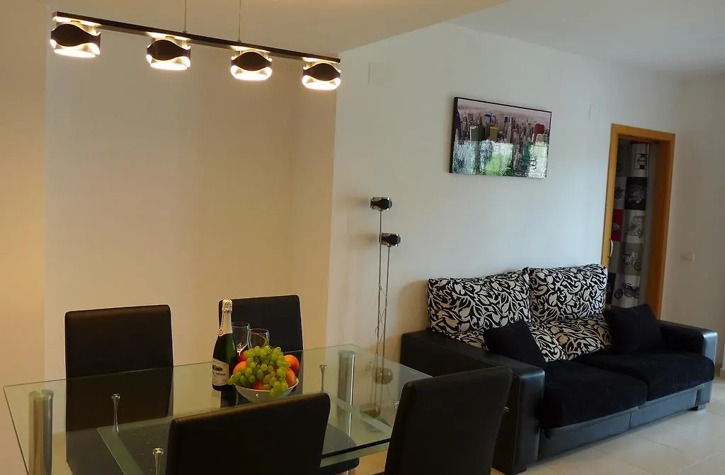 Uhc Paradise Village Family Complex Salou Apartmán