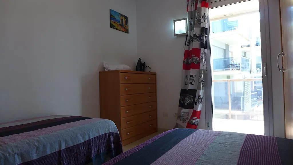 Uhc Paradise Village Family Complex Salou